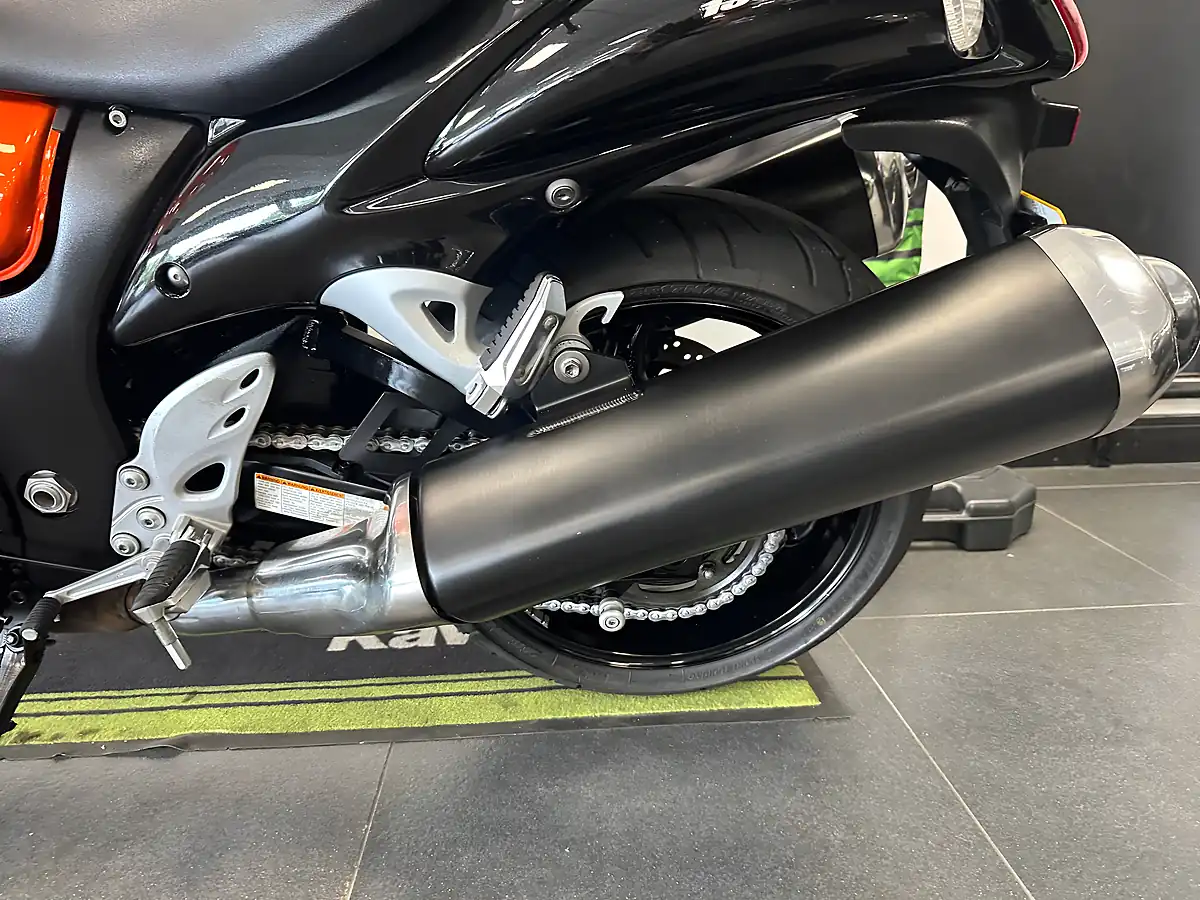 Used 2012 Suzuki GSX1300R Hayabusa Orange Metallic - Interior and Exterior details 15