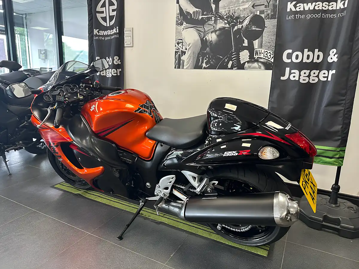 Used 2012 Suzuki GSX1300R Hayabusa Orange Metallic - Interior and Exterior details 16