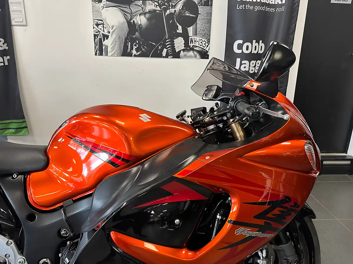 Used 2012 Suzuki GSX1300R Hayabusa Orange Metallic - Interior and Exterior details 4