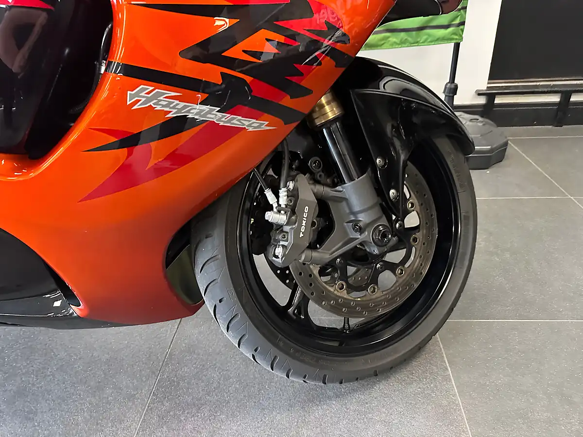 Used 2012 Suzuki GSX1300R Hayabusa Orange Metallic - Interior and Exterior details 6