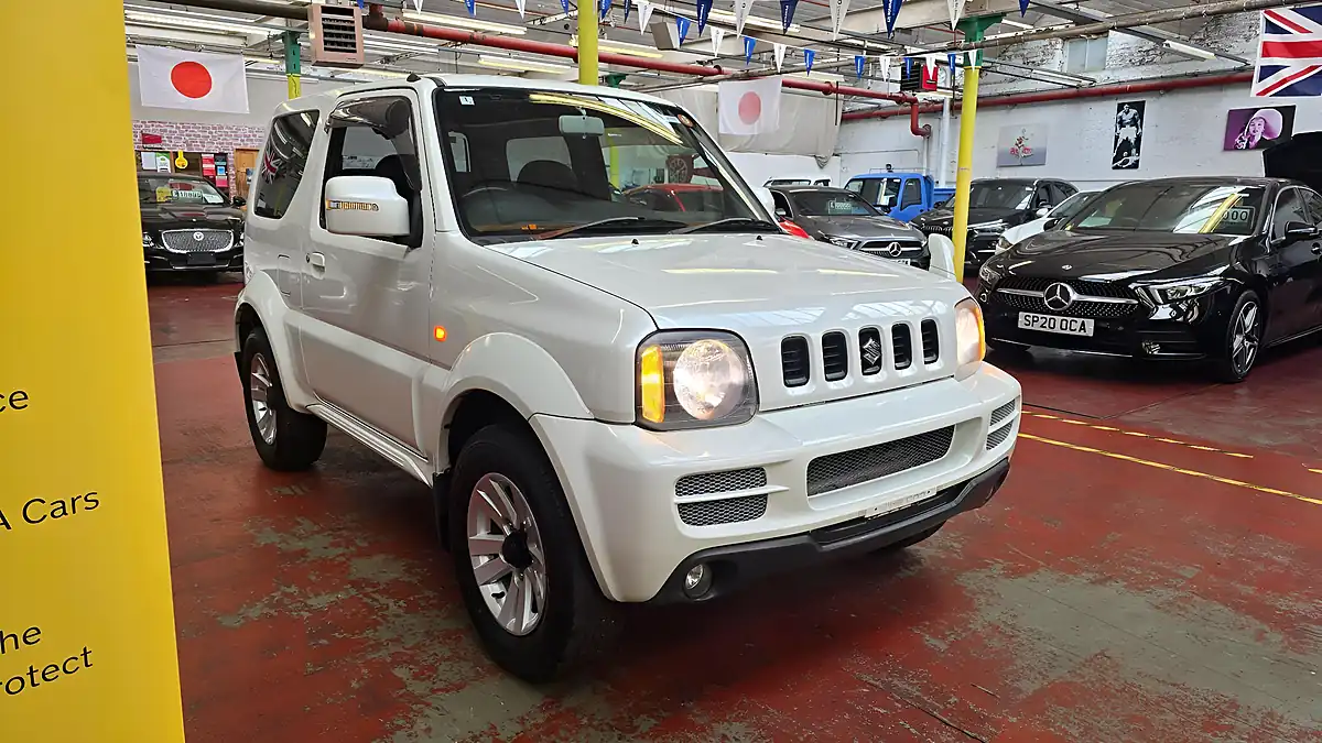 Used 2012 Suzuki Jimny SZ4 Sierra Cross X Adventure White - Interior and Exterior details 3