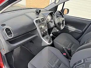 Used 2012 Suzuki Splash SZ3 Orange - Interior and Exterior details 11