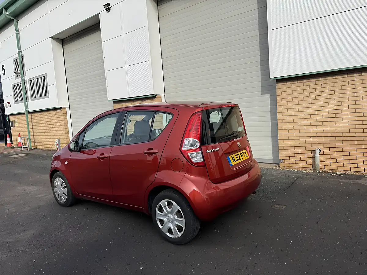 Used 2012 Suzuki Splash SZ3 Orange - Interior and Exterior details 15