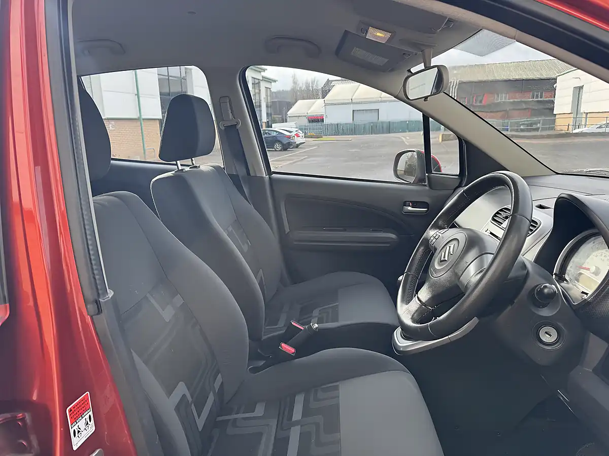 Used 2012 Suzuki Splash SZ3 Orange - Interior and Exterior details 19