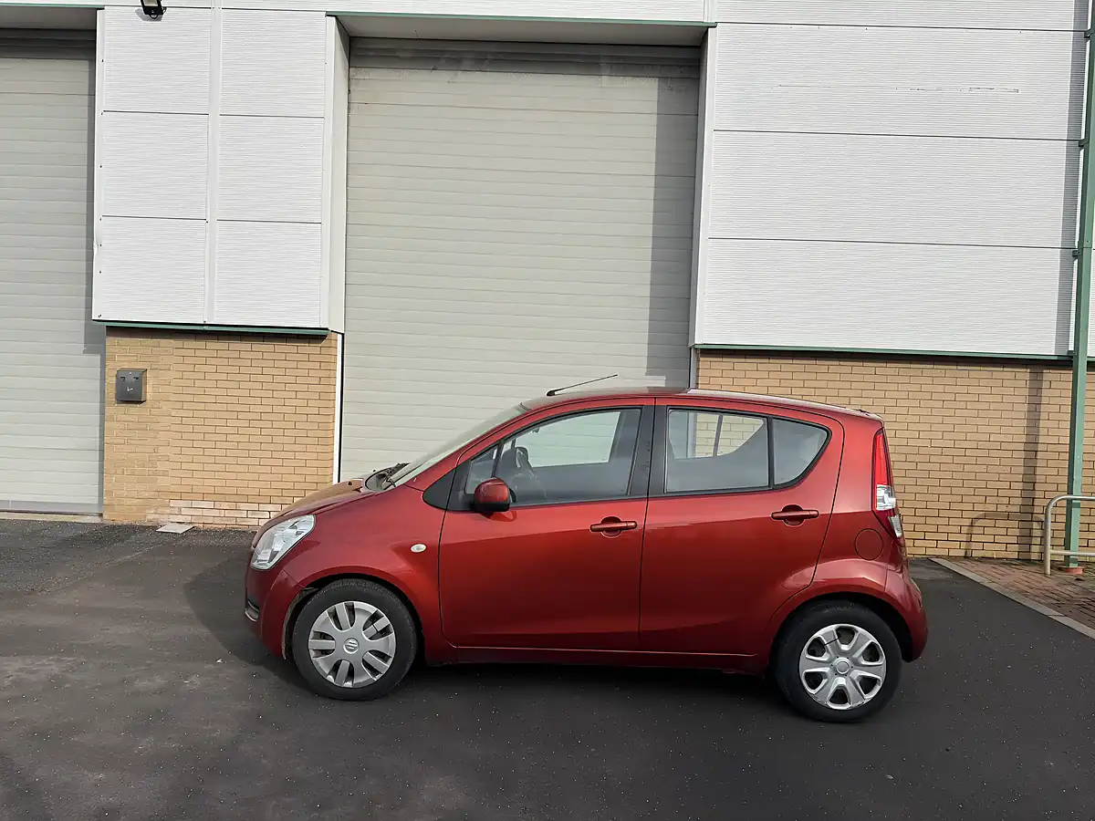 Used 2012 Suzuki Splash SZ3 Orange - Interior and Exterior details 7