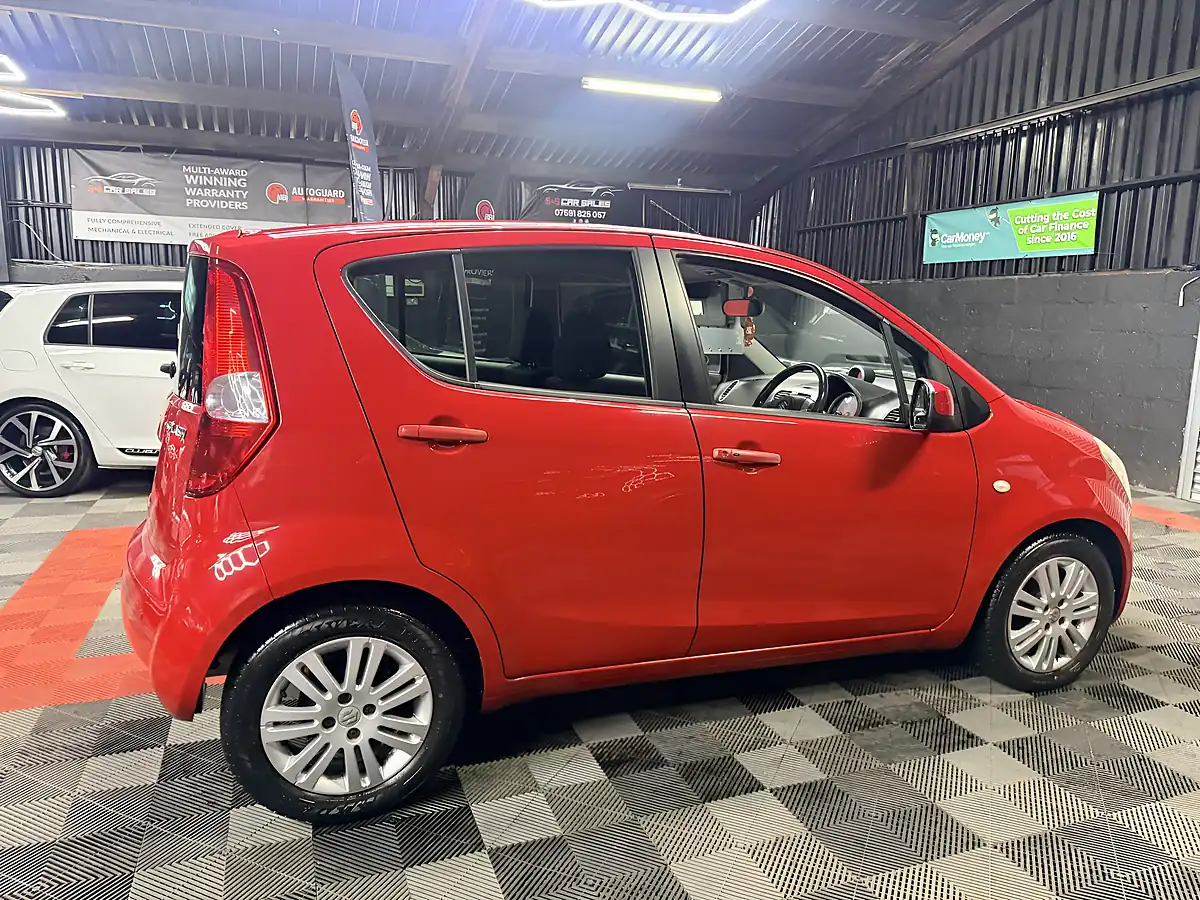 Used 2012 Suzuki Splash SZ4 Red - Interior and Exterior details 10