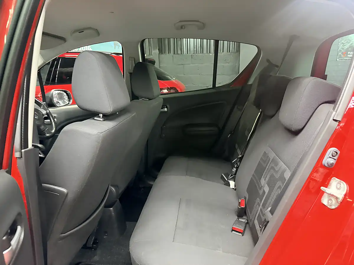 Used 2012 Suzuki Splash SZ4 Red - Interior and Exterior details 16