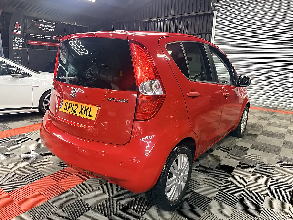 Used 2012 Suzuki Splash SZ4 Red - Interior and Exterior details 9