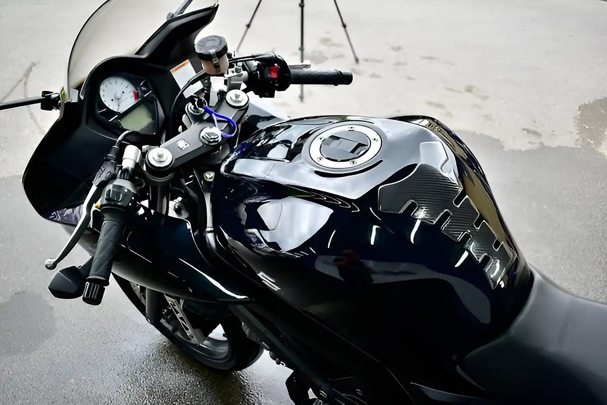 Used 2012 Suzuki SV650S Super Sports Black - Interior and Exterior details 18
