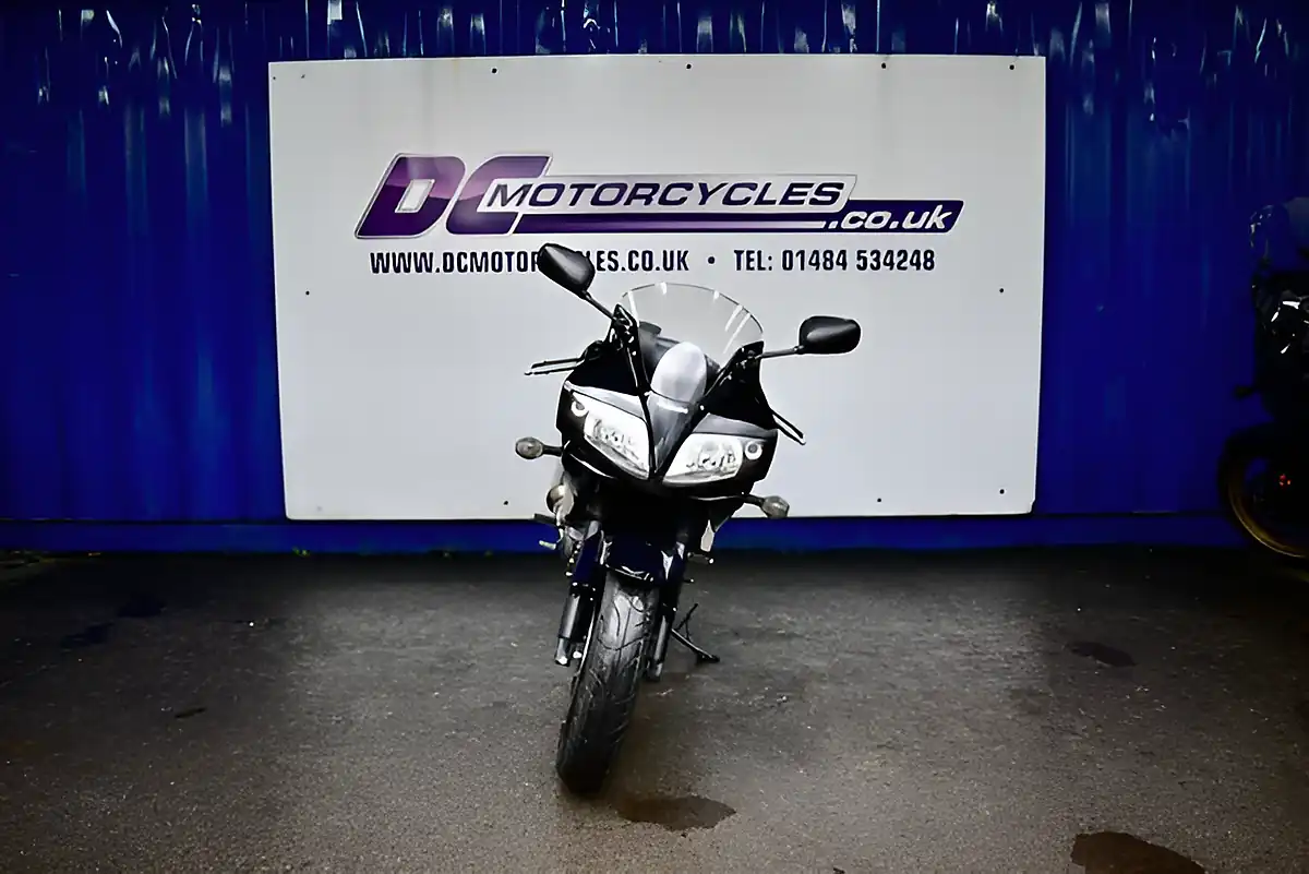 Used 2012 Suzuki SV650S Super Sports Black - Interior and Exterior details 3