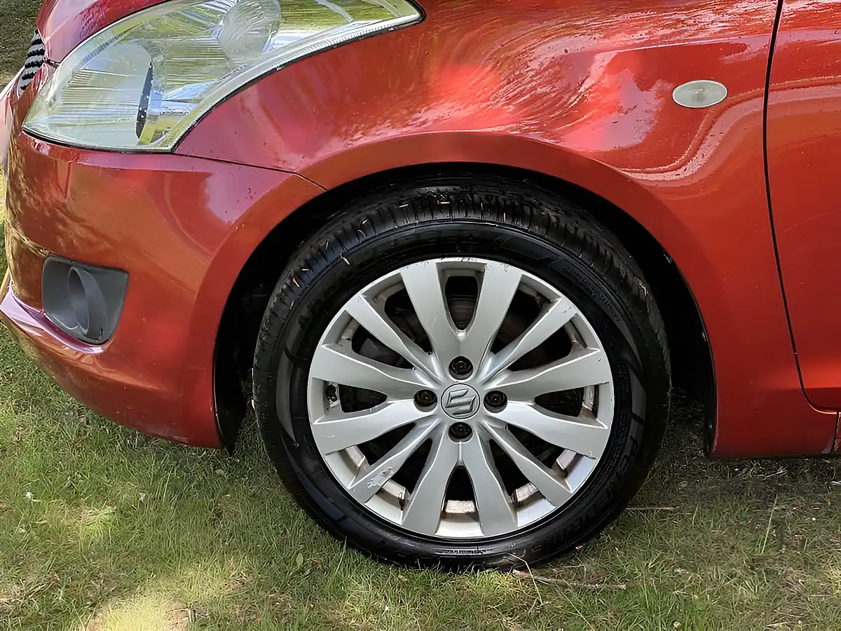Used 2012 Suzuki Swift SZ4 Orange - Interior and Exterior details 10