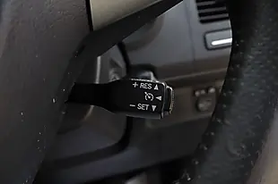 Used 2012 Toyota Auris Colour Collection White - Interior and Exterior details 11