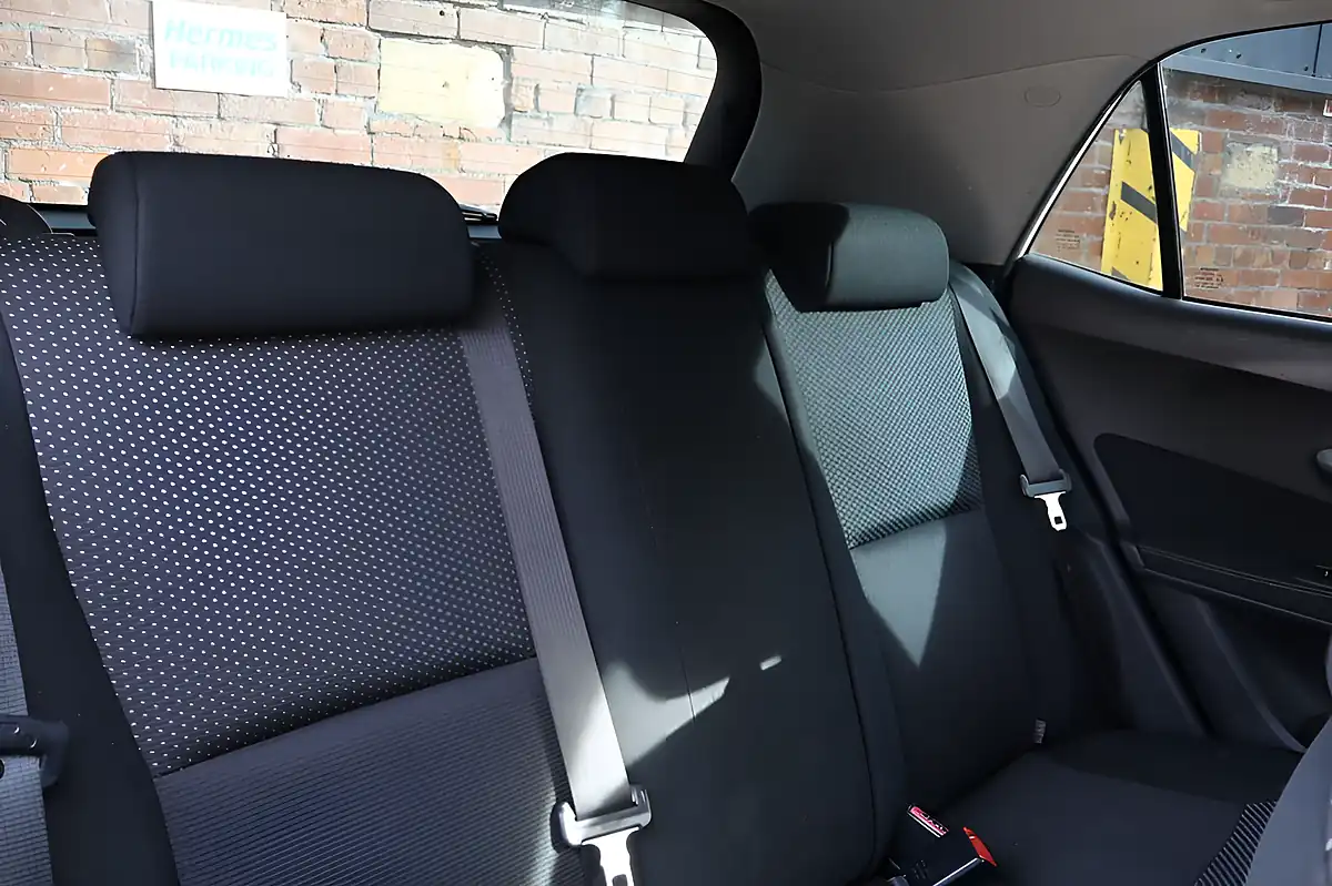 Used 2012 Toyota Auris Colour Collection White - Interior and Exterior details 6
