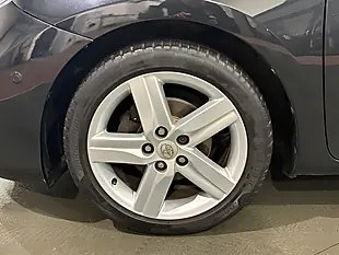 Used 2012 Toyota Auris Excel Black - Interior and Exterior details 15