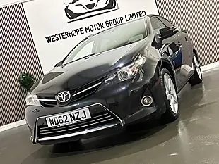 Used 2012 Toyota Auris Excel Black - Interior and Exterior details 6