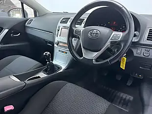 Used 2012 Toyota Avensis Tr Tourer Tuscan Red - Interior and Exterior details 3
