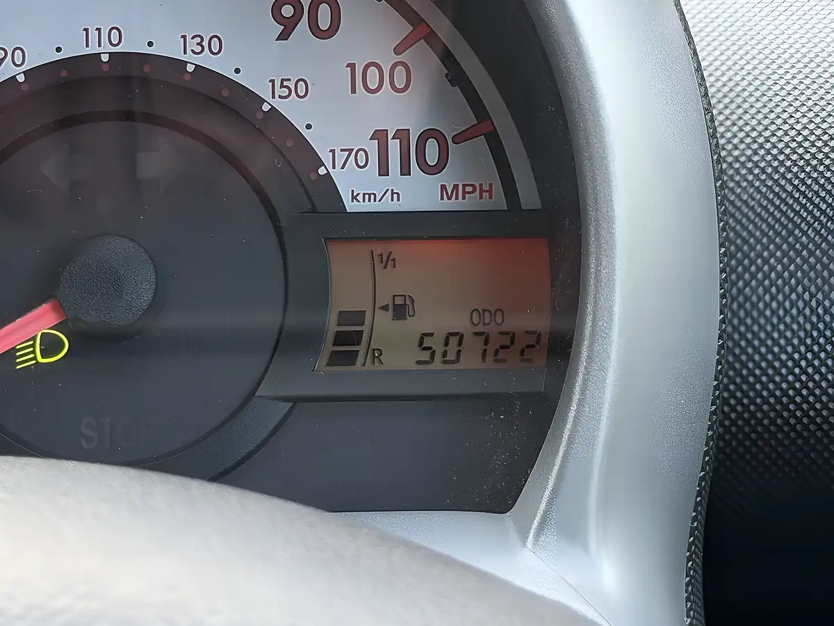 Used 2012 Toyota Aygo Fire Black - Interior and Exterior details 15