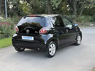 Used 2012 Toyota Aygo Fire Black - Interior and Exterior details 8
