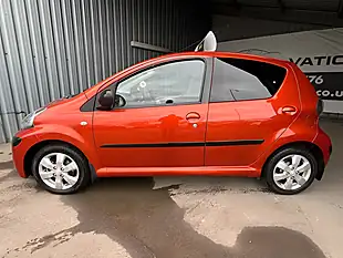 Used 2012 Toyota Aygo Fire Orange - Interior and Exterior details 11