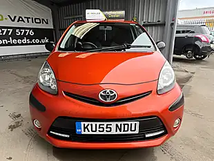 Used 2012 Toyota Aygo Fire Orange - Interior and Exterior details 12