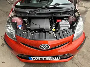 Used 2012 Toyota Aygo Fire Orange - Interior and Exterior details 16