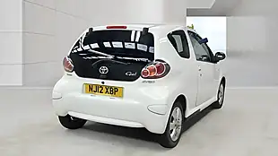 Used 2012 Toyota Aygo Go White - Interior and Exterior details 7