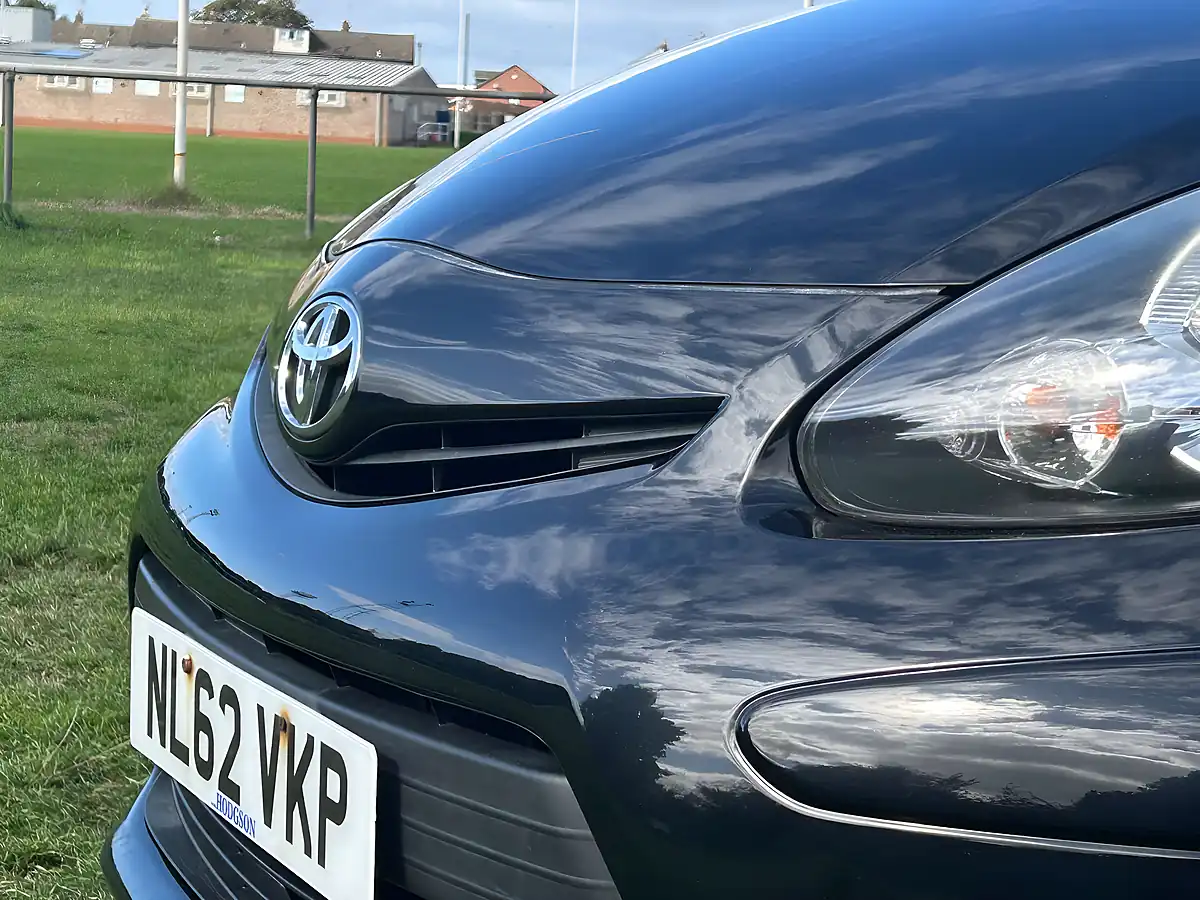 Used 2012 Toyota Aygo Ice Black - Interior and Exterior details 10