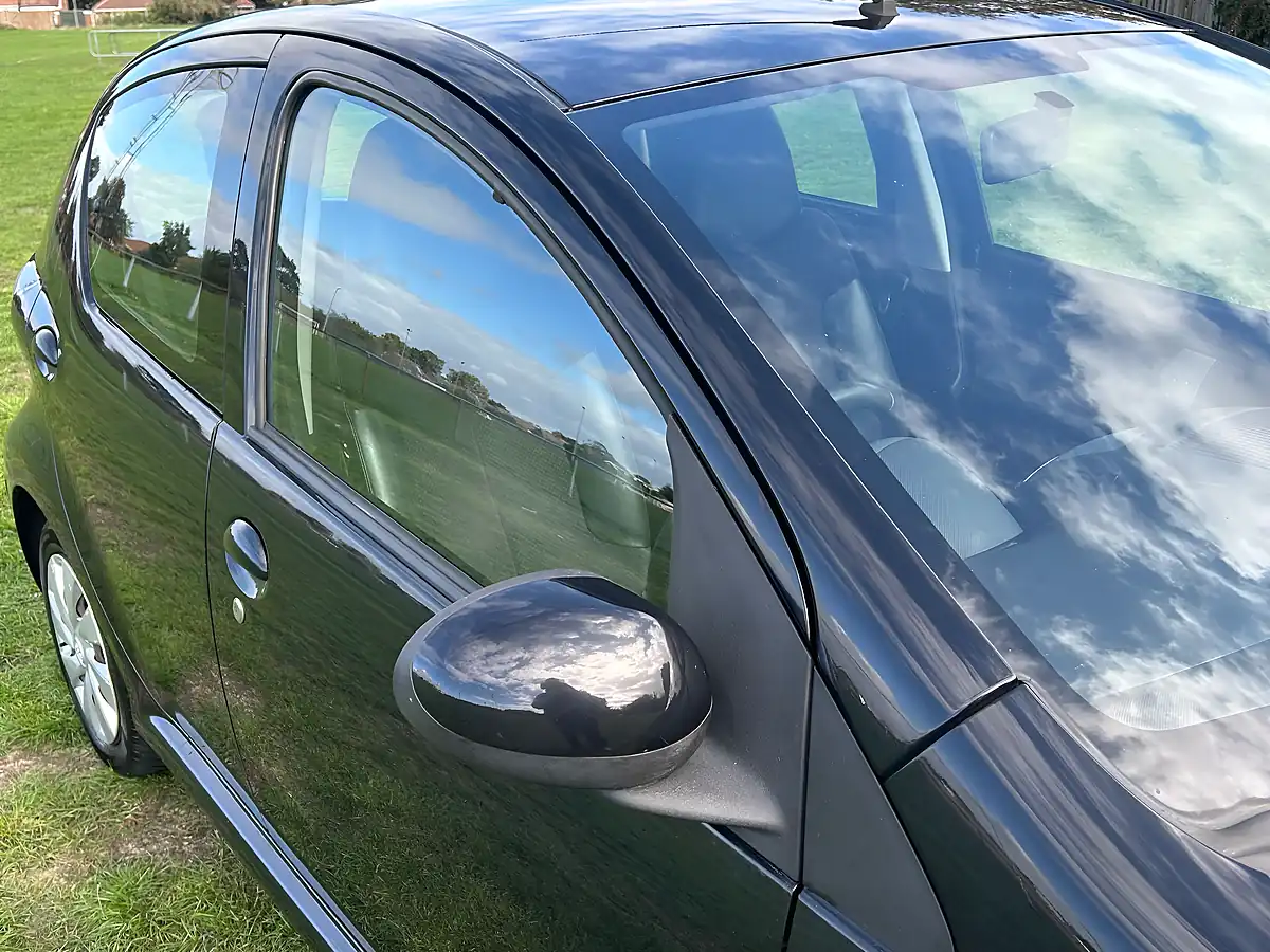 Used 2012 Toyota Aygo Ice Black - Interior and Exterior details 11