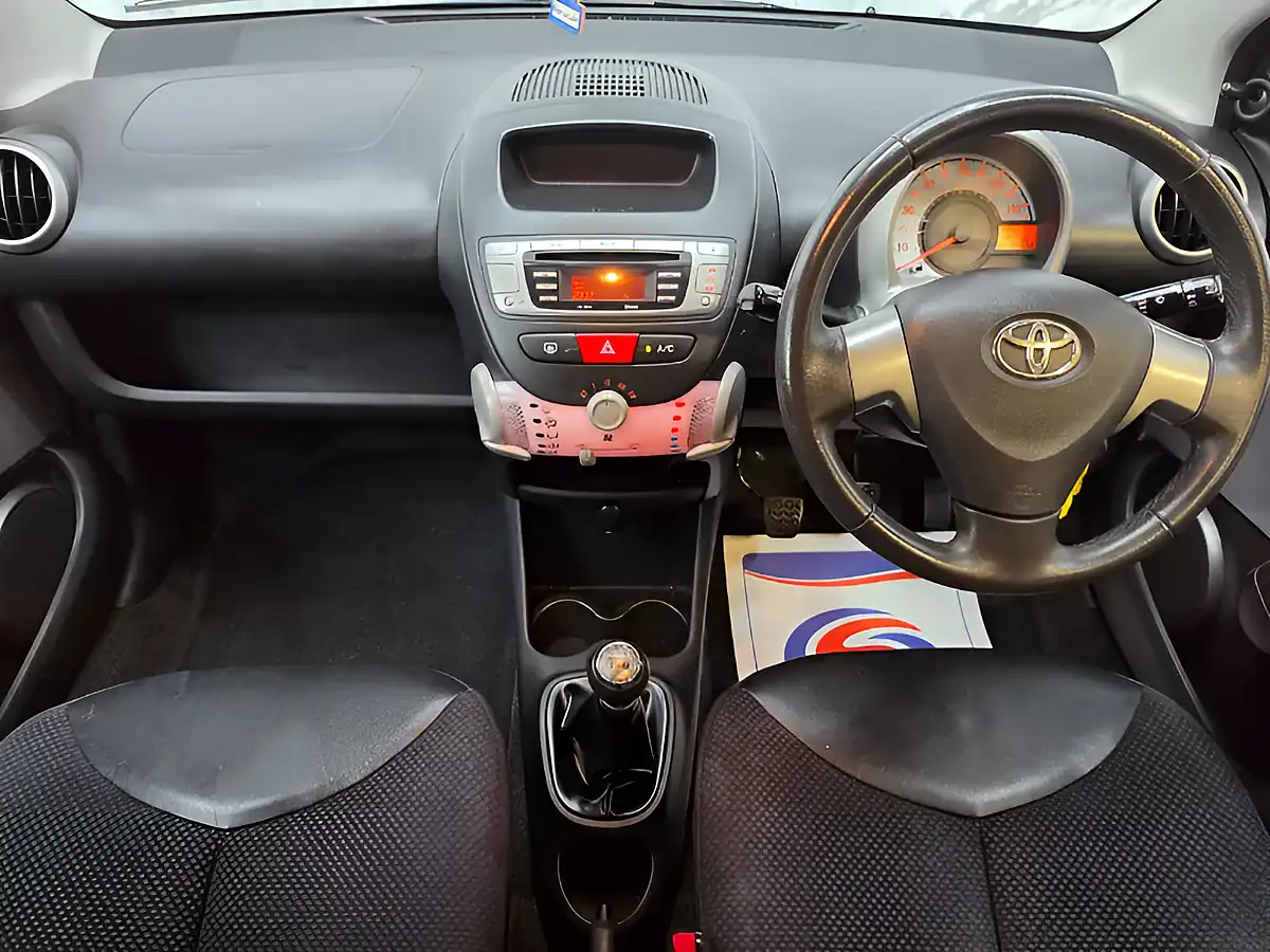 Used 2012 Toyota Aygo Ice Silver - Interior and Exterior details 11