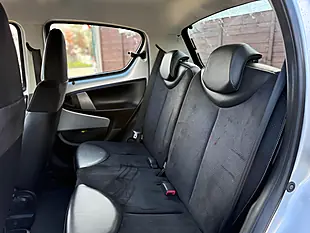 Used 2012 Toyota Aygo Ice Silver - Interior and Exterior details 20