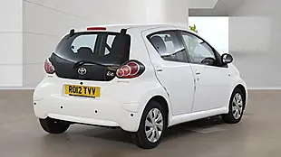 Used 2012 Toyota Aygo Ice White - Interior and Exterior details 3