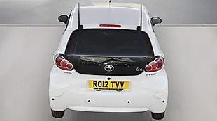 Used 2012 Toyota Aygo Ice White - Interior and Exterior details 5