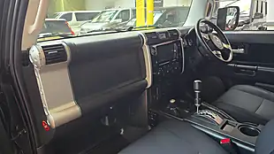 Used 2012 Toyota Fj Cruiser Black Colour Pkg 4WD a-Track Black - Interior and Exterior details 11