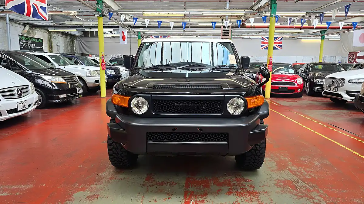 Used 2012 Toyota Fj Cruiser Black Colour Pkg 4WD a-Track Black - Interior and Exterior details 14
