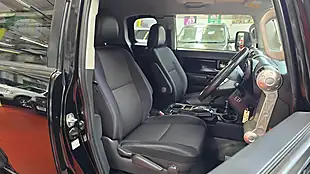 Used 2012 Toyota Fj Cruiser Black Colour Pkg 4WD a-Track Black - Interior and Exterior details 4