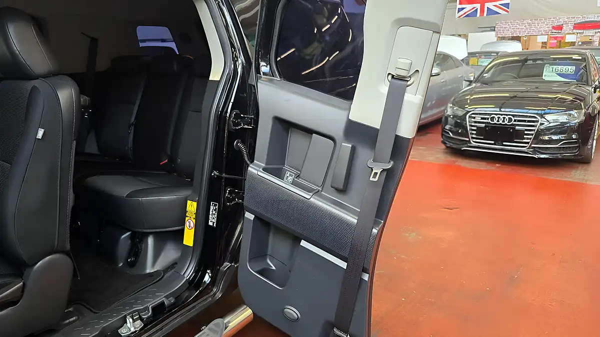 Used 2012 Toyota Fj Cruiser Colour Collection Black - Interior and Exterior details 12