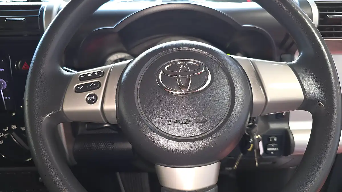 Used 2012 Toyota Fj Cruiser Colour Collection Black - Interior and Exterior details 8