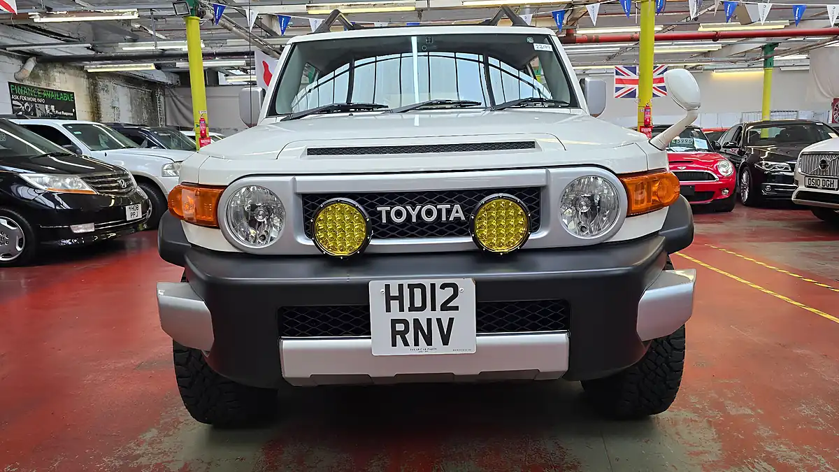 Used 2012 Toyota Fj Cruiser Factory Off Road Pack Trd Alloys White - Interior and Exterior details 14