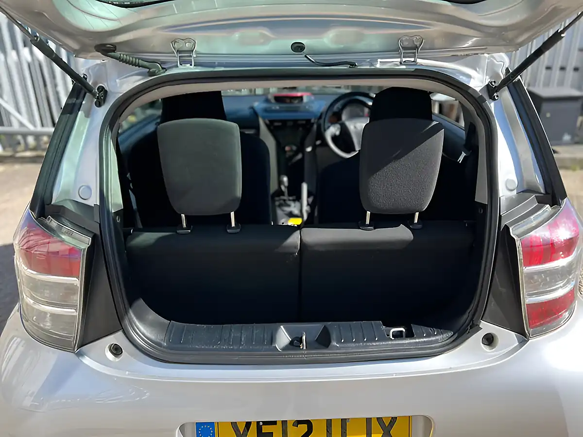 Used 2012 Toyota Iq IQ2 Silver - Interior and Exterior details 16