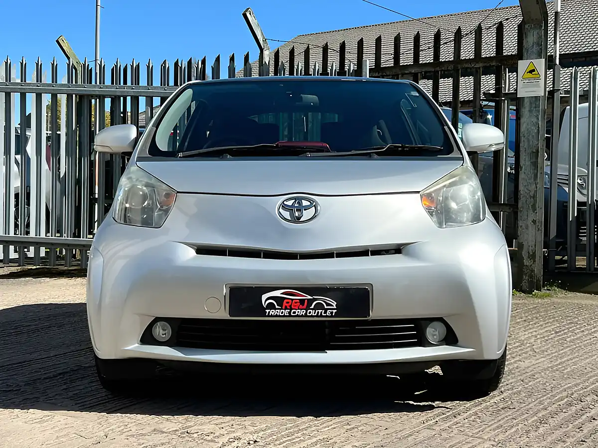 Used 2012 Toyota Iq IQ2 Silver - Interior and Exterior details 6