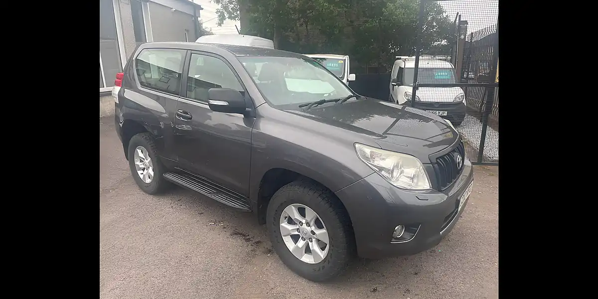 Used 2012 Toyota Land Cruiser LC3 Grey - Front View