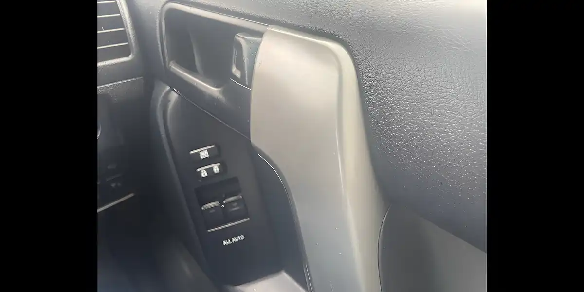 Used 2012 Toyota Land Cruiser LC3 Grey - Interior and Exterior details 18