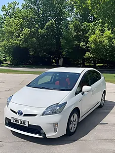 Used 2012 Toyota Prius White - Interior and Exterior details 3