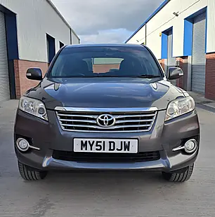 Used 2012 Toyota RAV4 Xt-R 4WD Grey - Interior and Exterior details 5