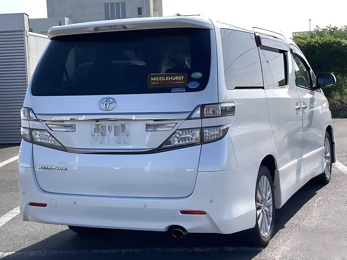 Used 2012 Toyota Vellfire Z (7 Seater) White Pearl Mica Metallic - Interior and Exterior details 6