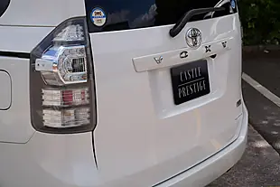 Used 2012 Toyota Voxy X L Edition White - Interior and Exterior details 7