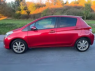 Used 2012 Toyota Yaris Sr Red - Interior and Exterior details 4