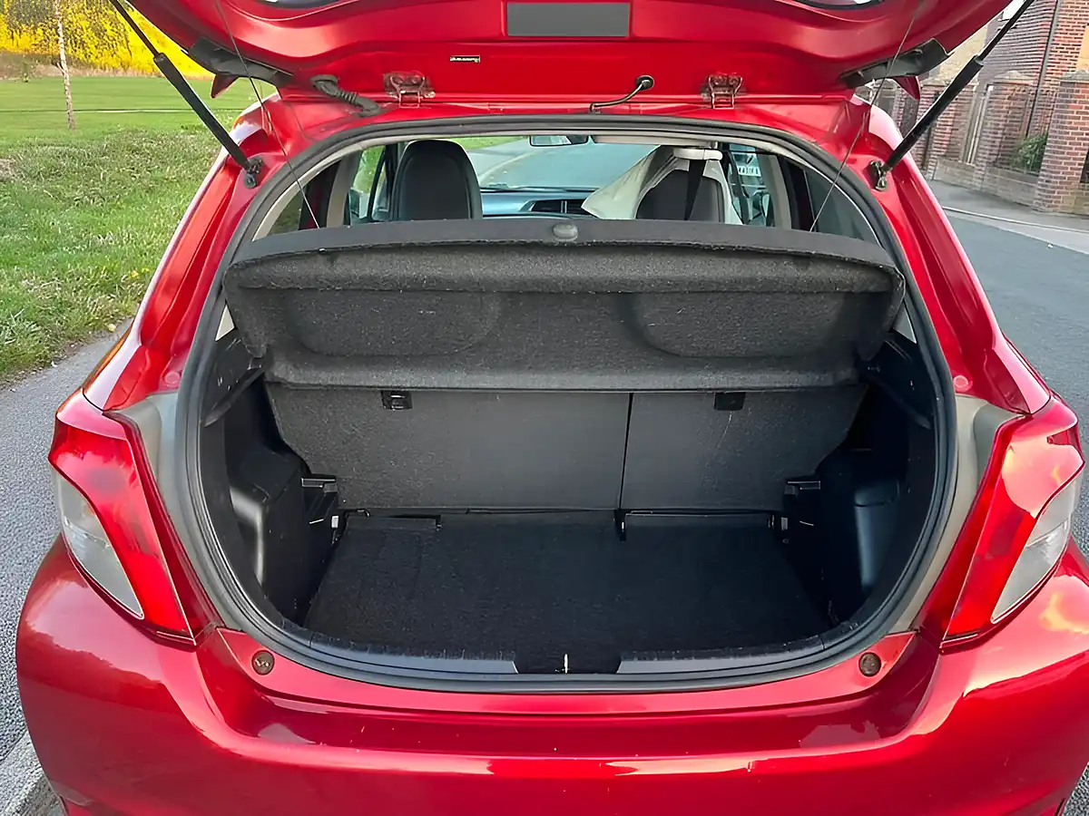 Used 2012 Toyota Yaris Sr Red - Interior and Exterior details 9