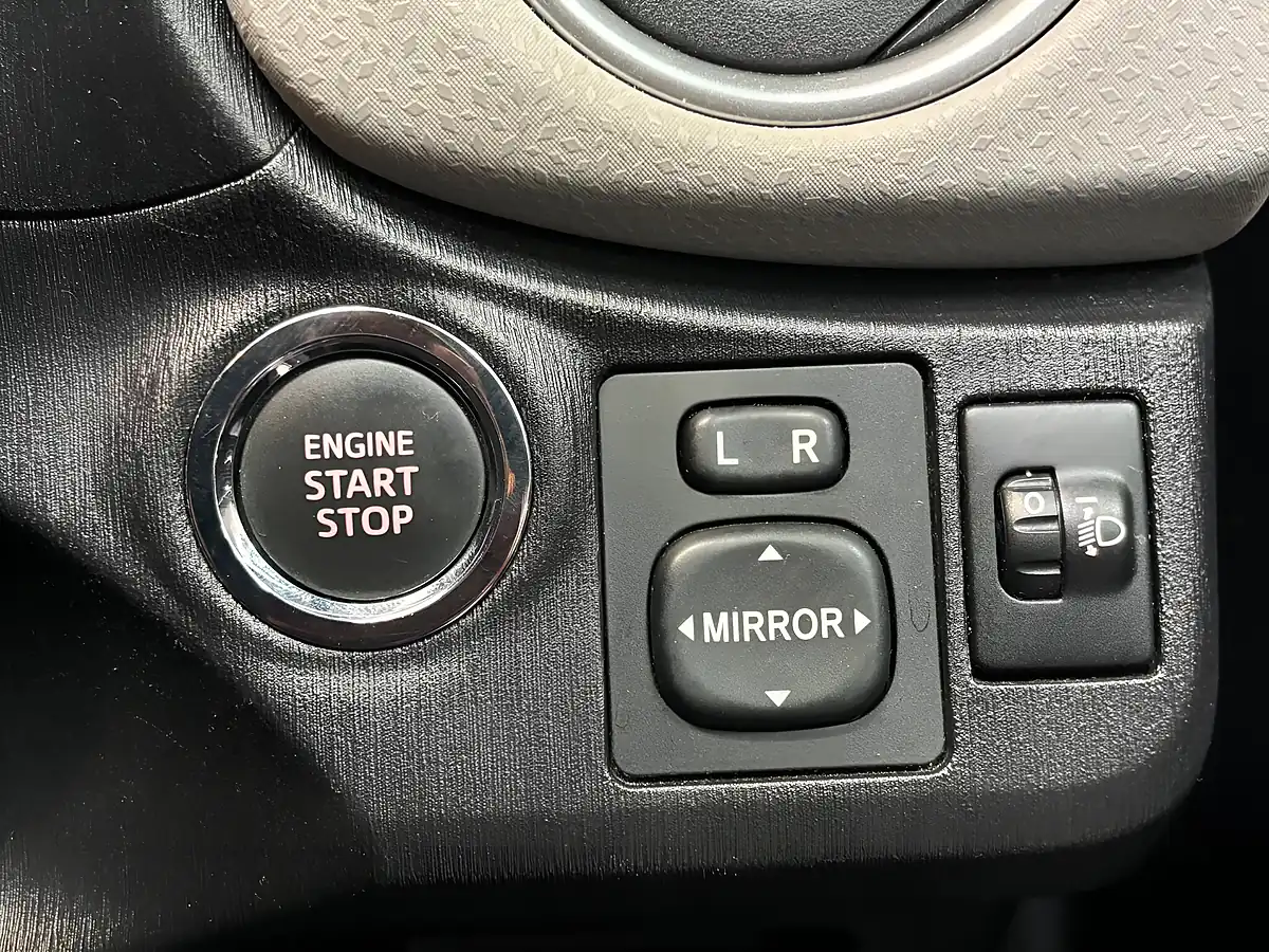 Used 2012 Toyota Yaris T Spirit Grey - Interior and Exterior details 15