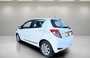 Used 2012 Toyota Yaris T Spirit Multidrive S White - Interior and Exterior details 19